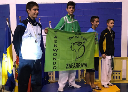 Adrian Olmos Campeon Taekwondo